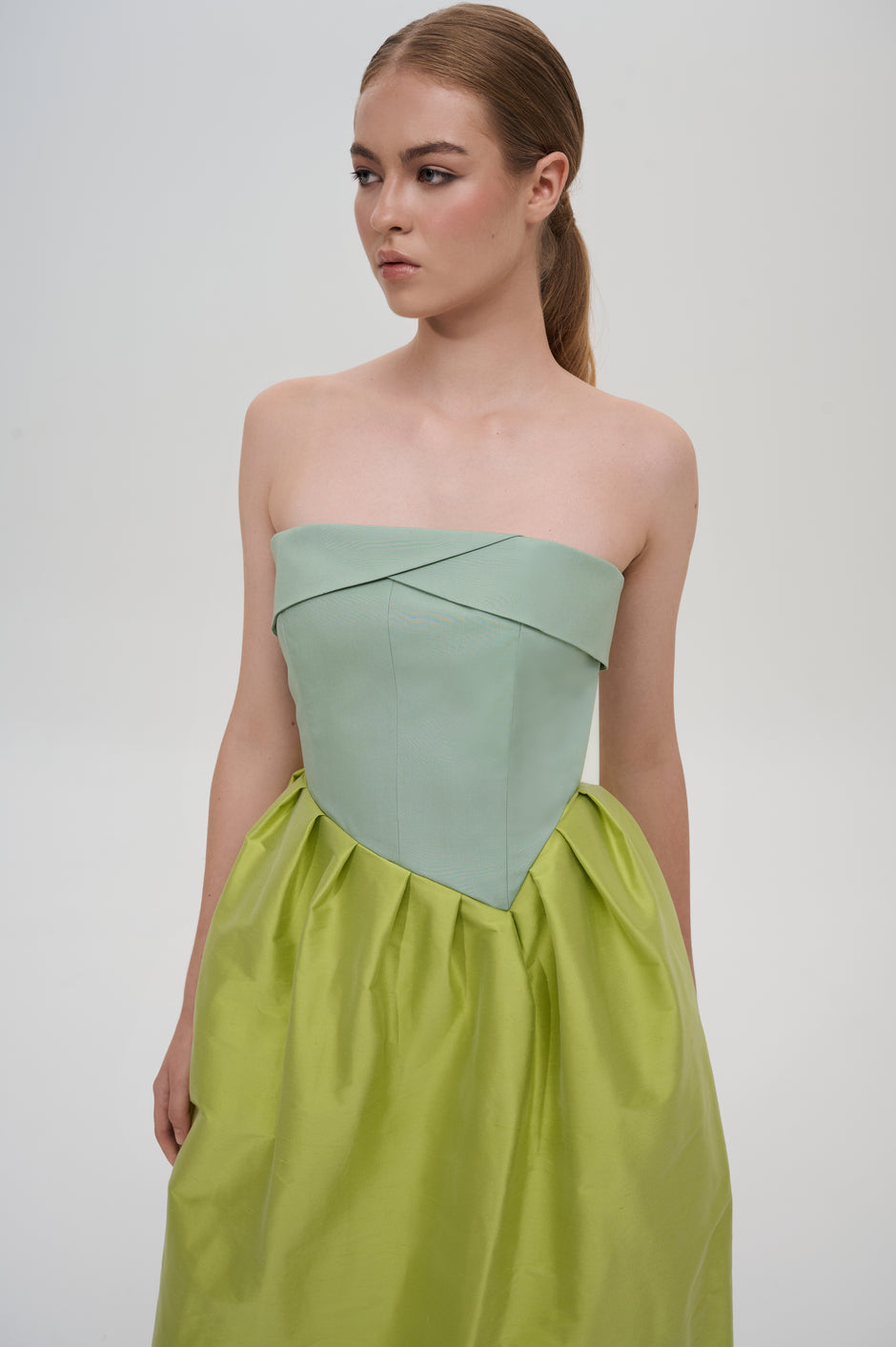Pleated strapless midi dress Pleated strapless midi dress